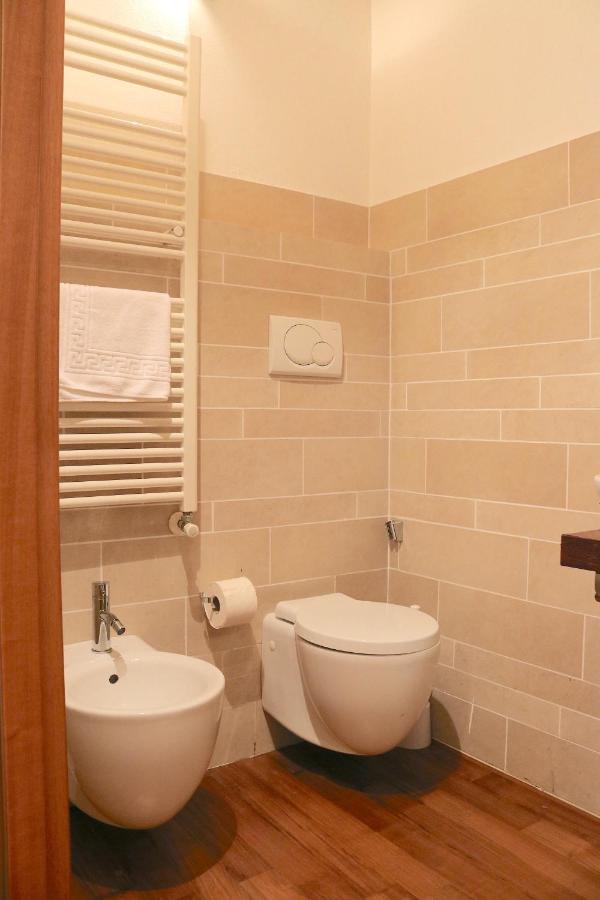 Charming Apartment In The Navigli District - 4 People Milano Exteriör bild