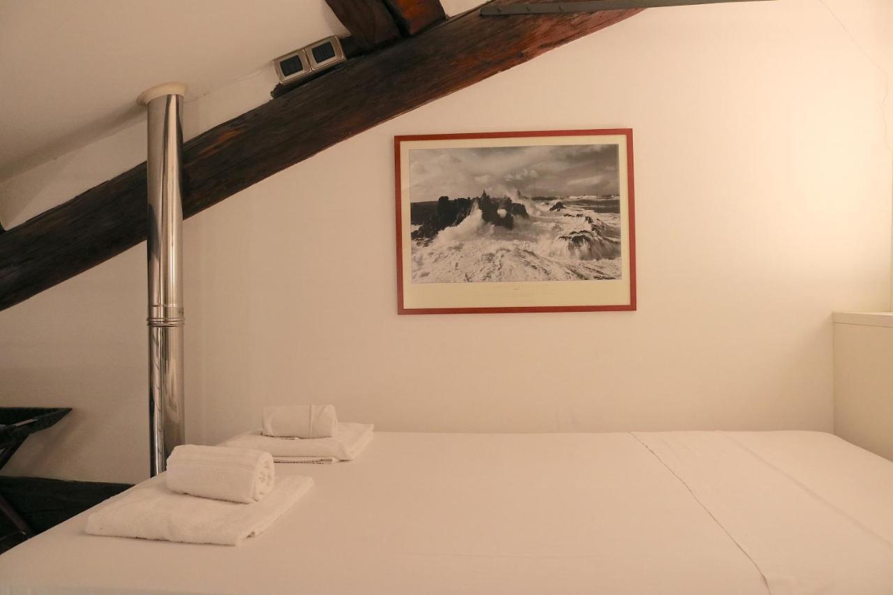 Charming Apartment In The Navigli District - 4 People Milano Exteriör bild